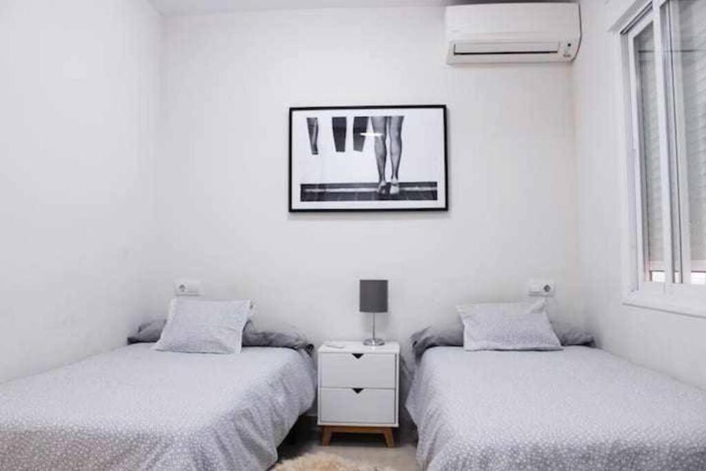 Best Location Apartment In Marbella. Beachfront!! Экстерьер фото